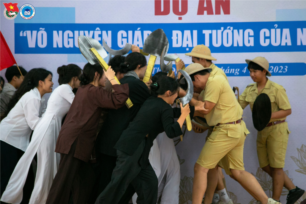 Dự án-Võ Nguyên Giáp-Đại tướng của nhân dân (6).jpg